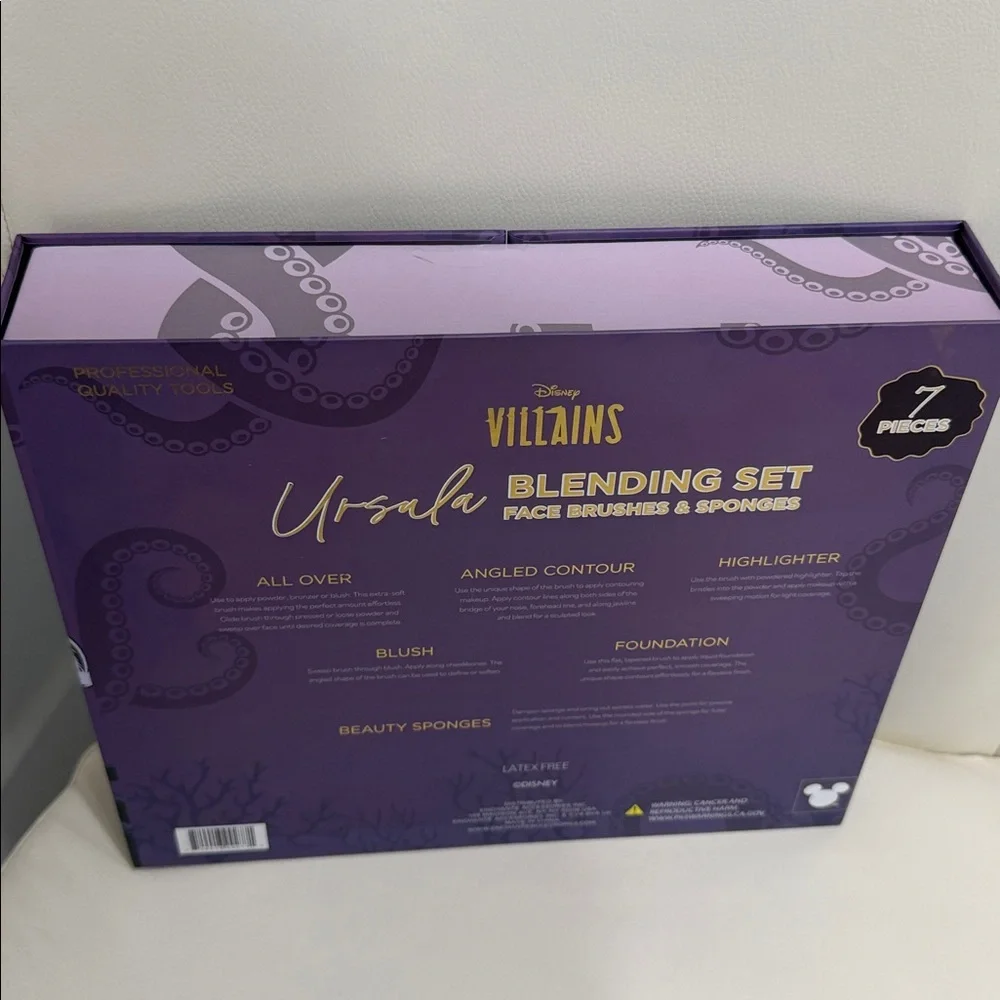 Disney Villains Ursula Blending Set of Face Brushes & Sponges
